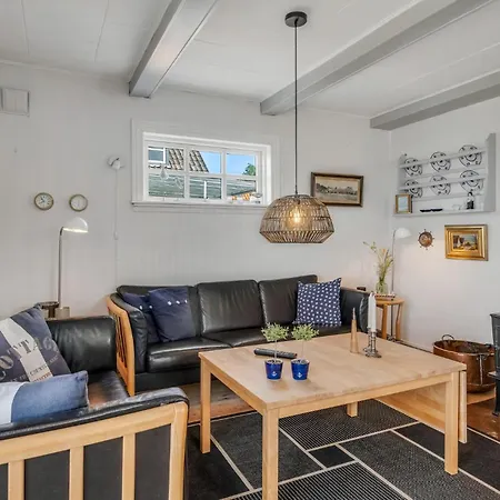 Vakantiehuis Cozy In With Wifi *