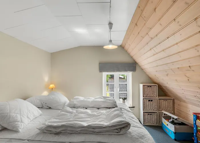 度假居 Cozy In With Wifi Glesborg